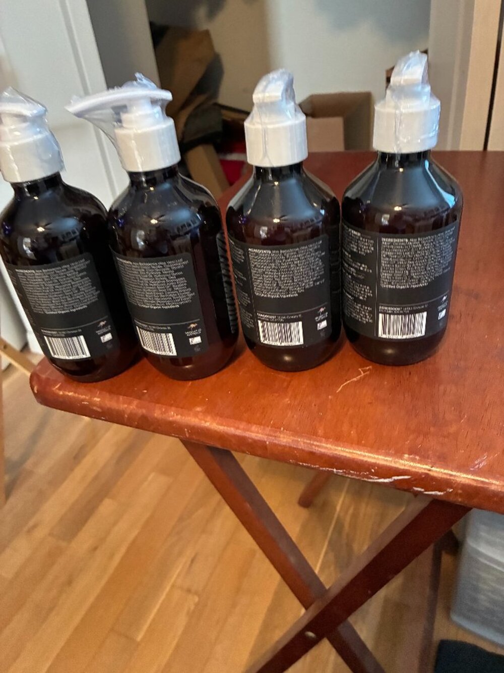 4 Brand New Bondi Boost Shampoo and Conditioner